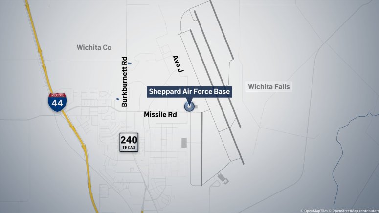 Pilot dies after ejection seat fires while on the ground at Texas’s ...