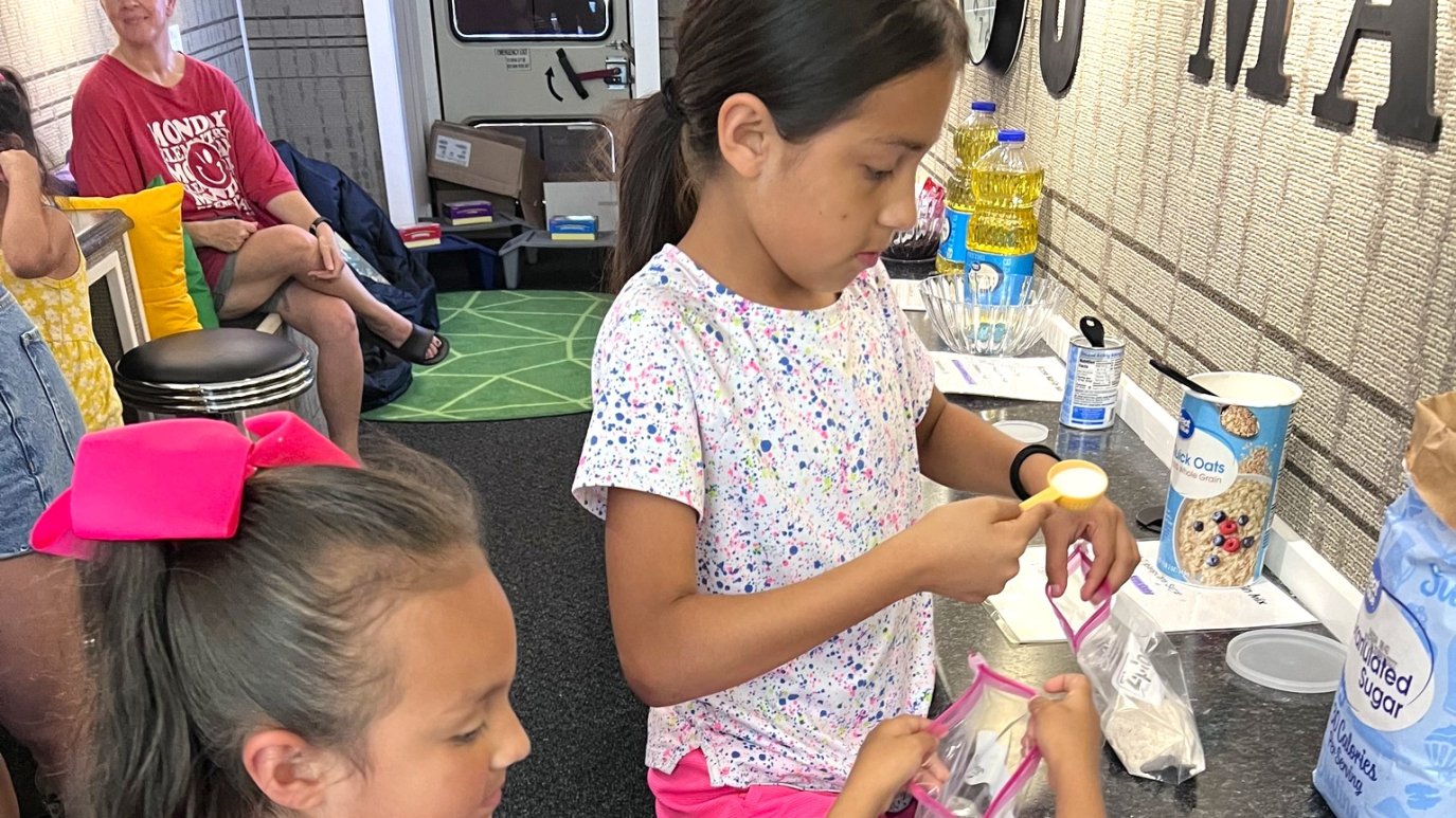 Kaufman ISD encourages summer literacy with reading bus program NBC 5