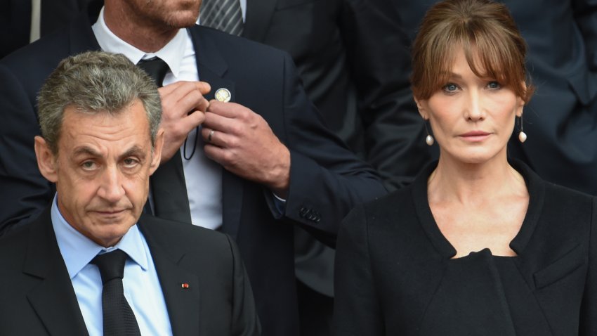 French President Nicolas Sarkozy and Carla-Bruni Sarkozy