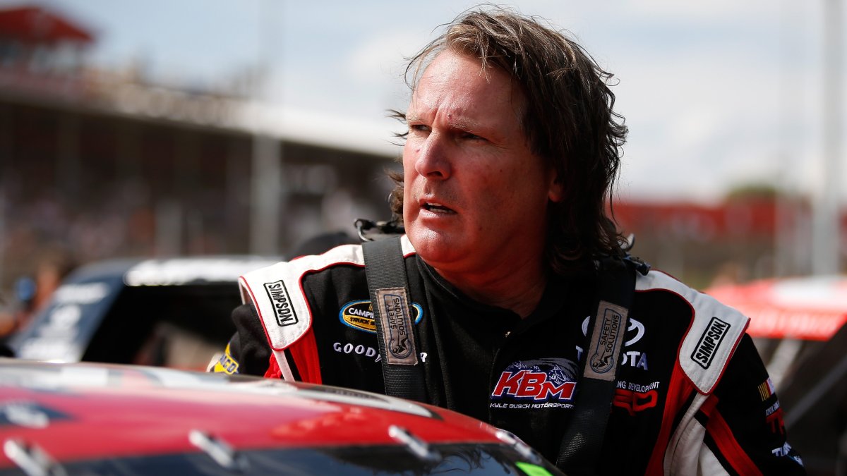 Scott Bloomquist, HOF dirt track racer, dies in plane crash – NBC 5 Dallas-Fort Worth