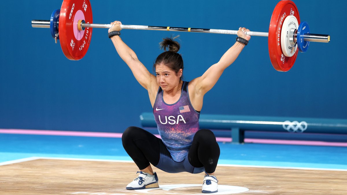 Jourdan Delacruz redeems weightlifting performance in Paris NBC 5