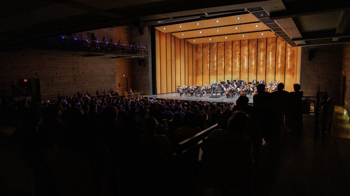 Dallas Chamber Symphony releases its first album “Chasing Home” – NBC 5 Dallas-Fort Worth