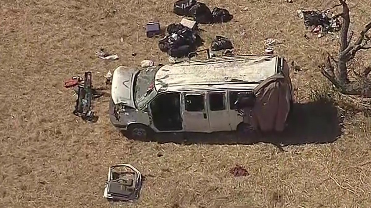 14 Victims In Deadly Texas Rollover Crash Identified Nbc 5 Dallas Fort Worth