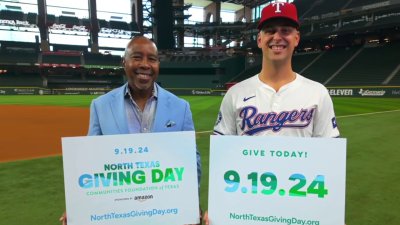 Nathaniel Lowe named ambassador for 2024 North Texas Giving Day