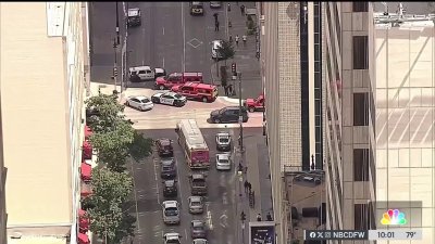 3 injured in downtown Dallas high-rise shooting