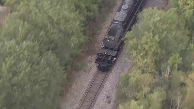 Big Boy No. 4014 passes through Gilmer