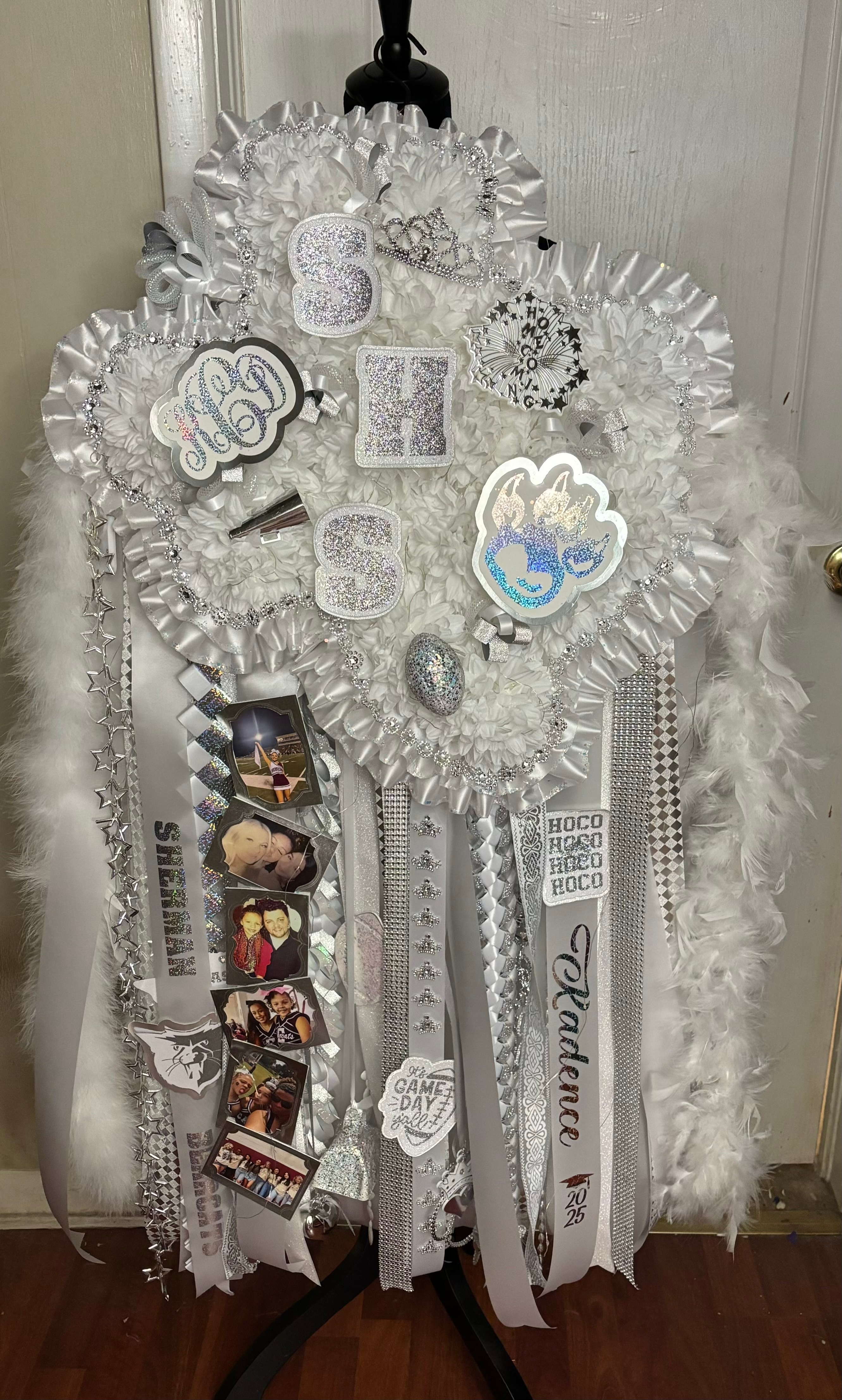 [tint-NBC_DFW] [EXTERNAL] Homecoming mums