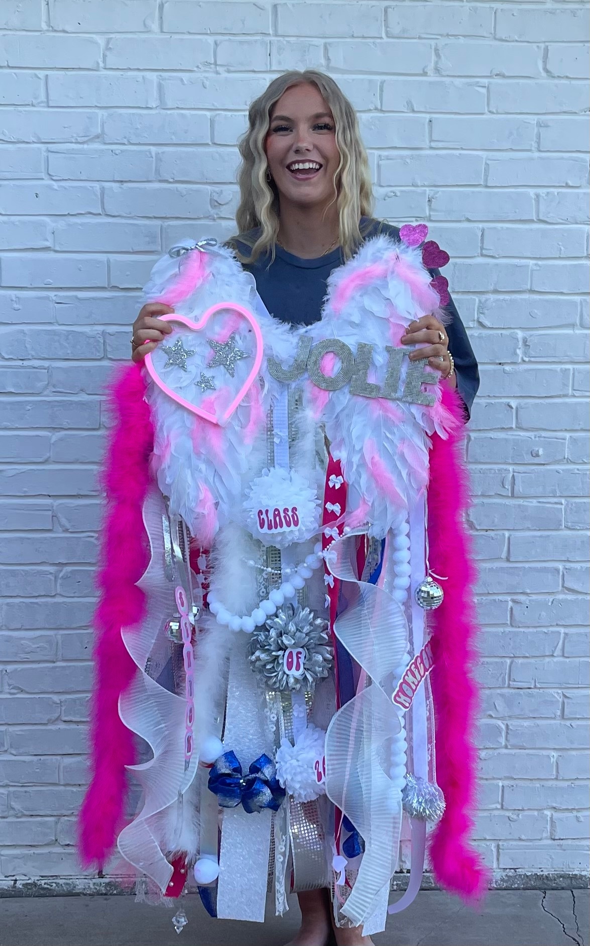 Jolie Dromgoole WHS Senior 2025<br />
2024 Homecoming Mum