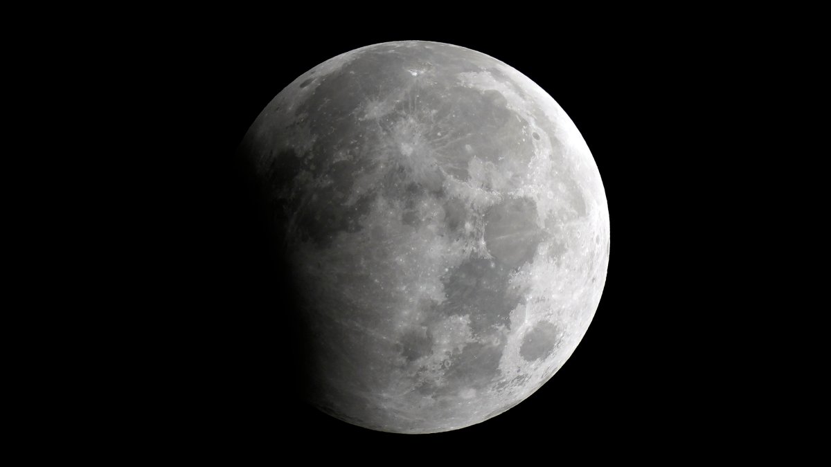 See a partial lunar eclipse during September’s supermoon – NBC 5 Dallas ...