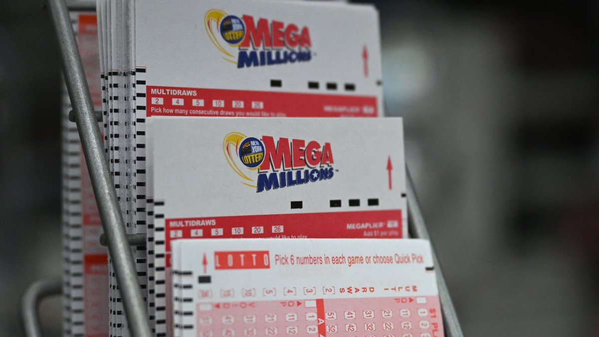 Winning numbers for 740 million Mega Millions jackpot drawn NBC 5