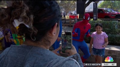 Officers go above and beyond to connect with the public at the State Fair of Texas