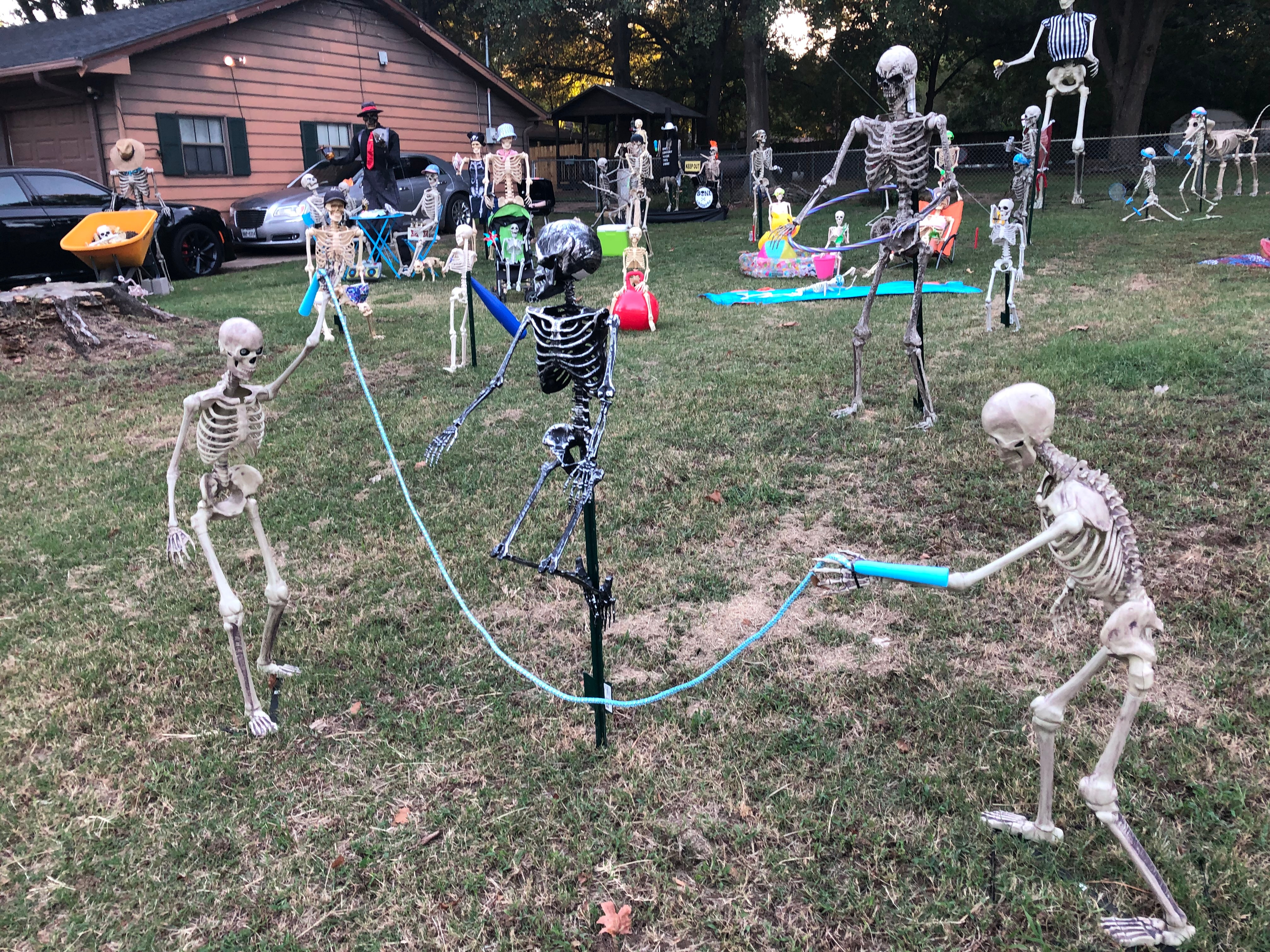 Heather Black in Paris Texas goes all out for Halloween. She has skeletons doing summer themes for children and scary things for older kids and adults. She has won People’s Choice in Lamar county. It is worth the drive  to come on Halloween. She dresses up and passes out candy. She has other spookiness going on with friends dressed and helping her. Address is 1030  S.E. 23 rd Paris Texas Come out and have some family fun!