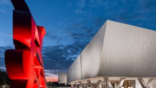 Exterior of Crow Museum of Asian Art at University of Texas at Dallas