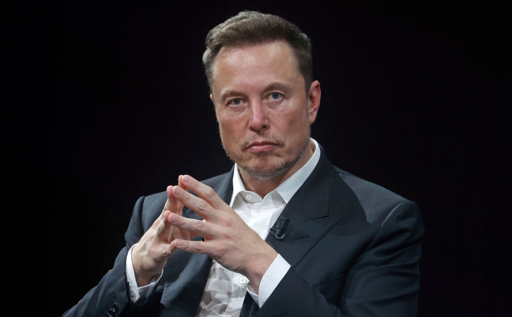 Elon Musk Defends $1 Million Giveaway After Justice Department Warning ...