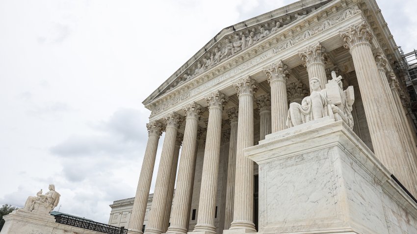 03 October 2024, USA, Washington: Facade of the Supreme Court. Photo: Valerie Plesch/dpa (Photo by Valerie Plesch/picture alliance via Getty Images)