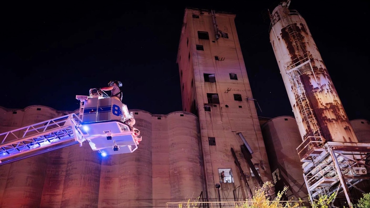 Silo Falling Fort Worth man injured after fall into abandoned grain silo – NBC 5 ...