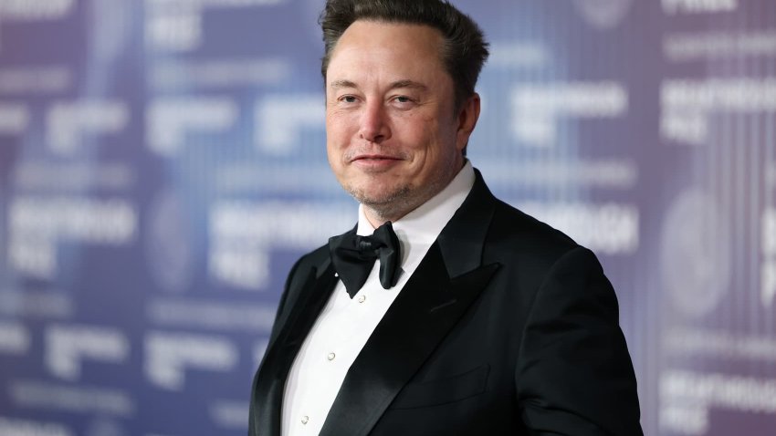 Elon Musk at the tenth Breakthrough Prize ceremony held at the Academy Museum of Motion Pictures on April 13, 2024 in Los Angeles, California.