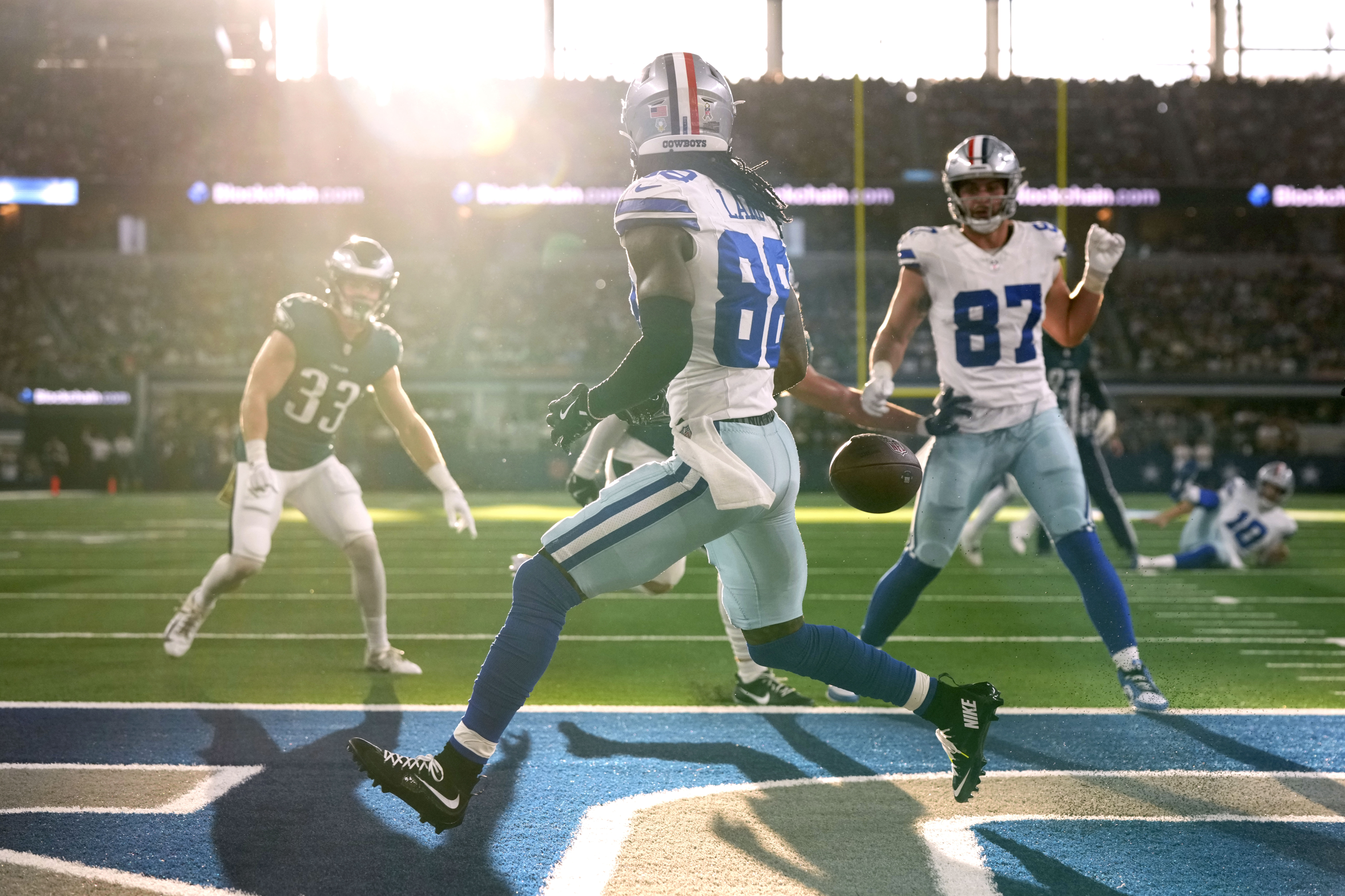 洋楽 JERRY JONES [Compared To What] JERRY JONES is the BEST?! - YouTube