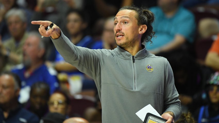 UNCASVILLE, CT – SEPTEMBER 05: Los Angeles Sparks assistant coach Chris Koclanes reacts during a WNBA game between the Los Angeles Sparks and the Connecticut Sun on September 5, 2023, at Mohegan Sun Arena in Uncasville, CT.  (Photo by Erica Denhoff/Icon Sportswire via Getty Images)