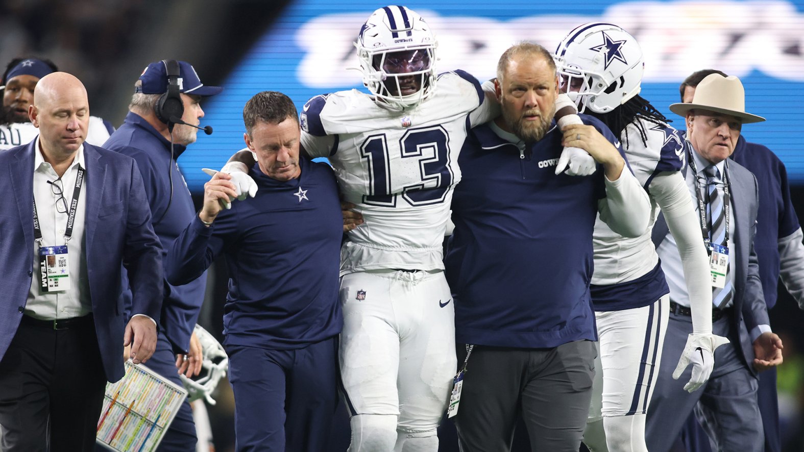 Dallas Cowboys LB Overshown Needs Season ending Knee Surgery NBC 5 dallas-cowboys-lb-overshown-needs-season-ending-knee-surgery-nbc-5