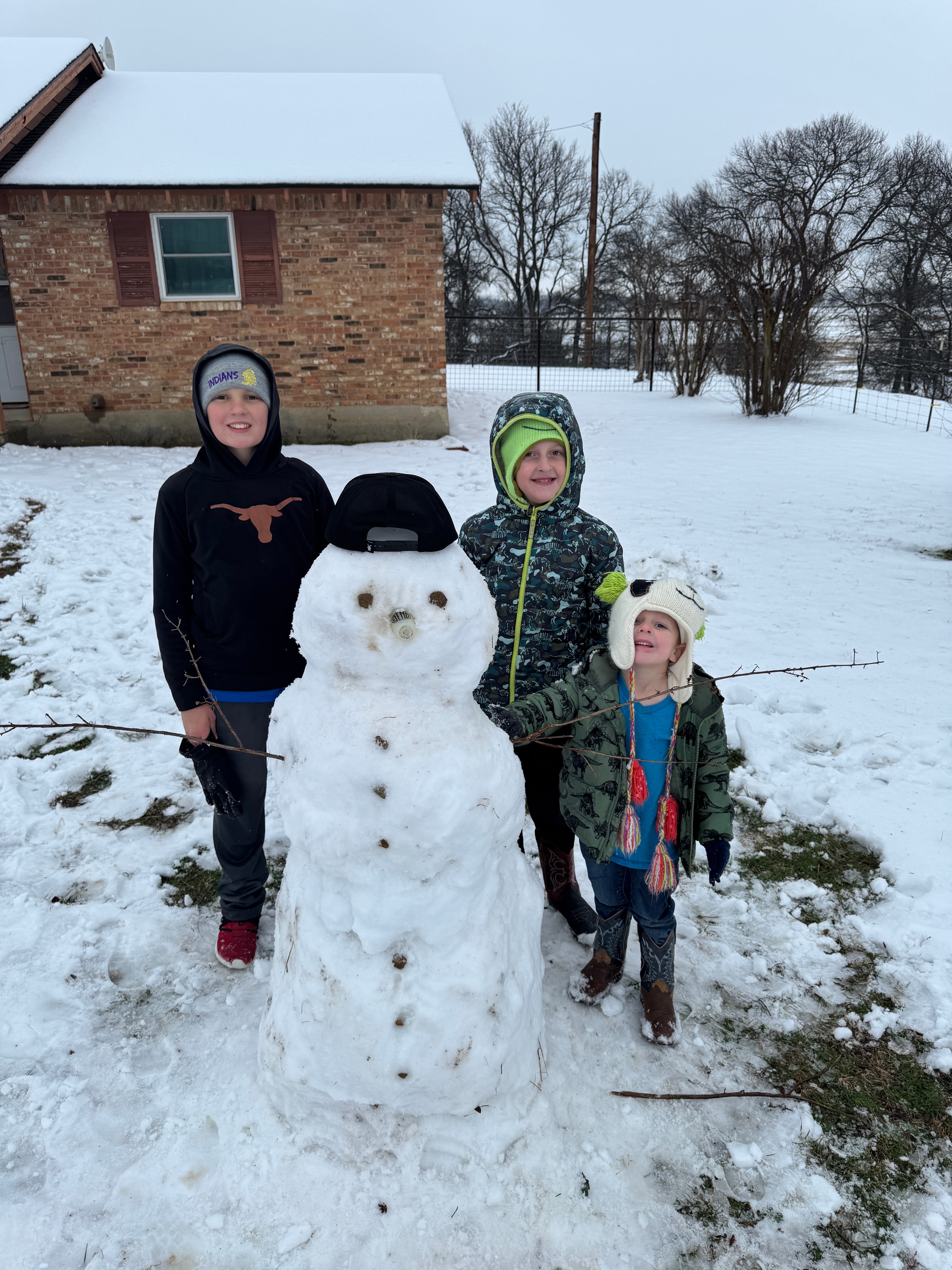 Keola, Wade and Larkin’s snowman! Sanger, TX
*Thank you,*<br />
*Michelle Lynch*