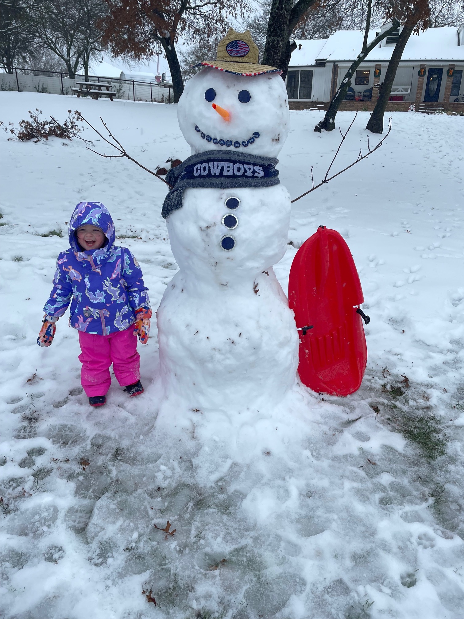 Remi Farr from McKinney, TX<br />
2 1/2 yrs old!<br />
Loved making the snowman with mom and dad!