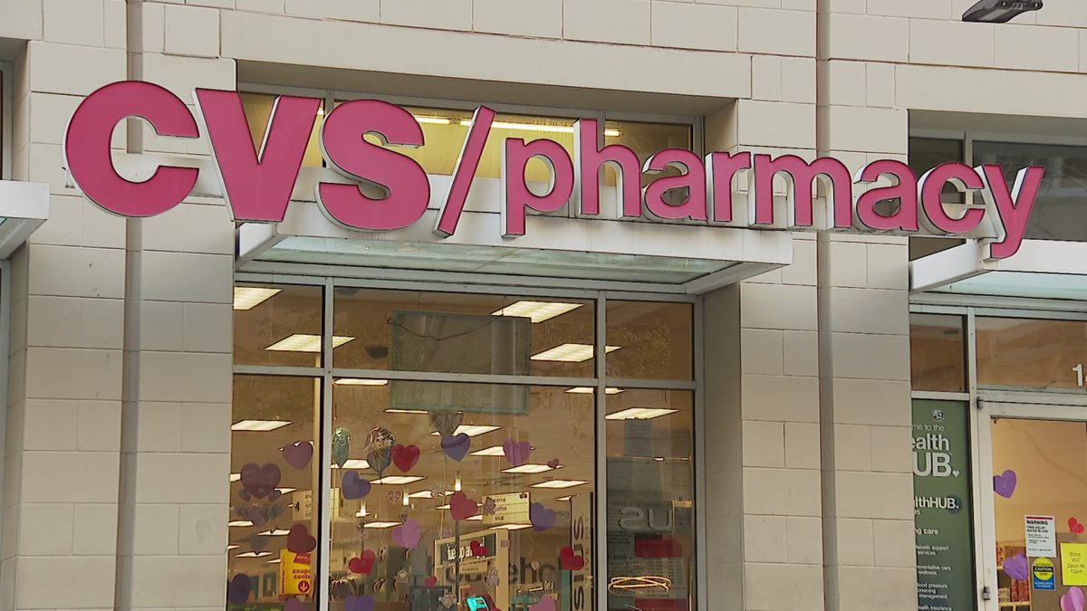 Security guard shot, killed amid attempted shoplifting at Dallas CVS