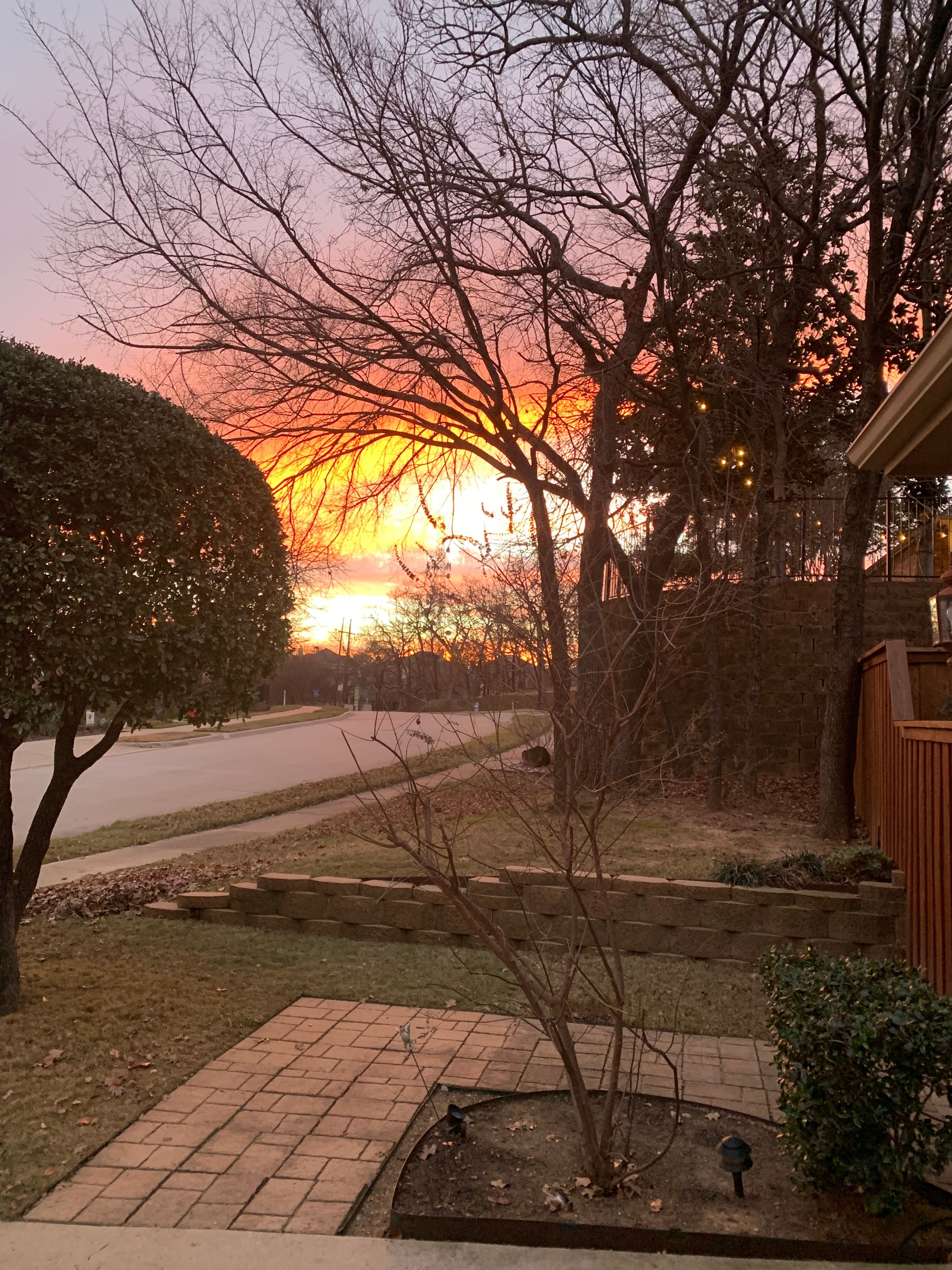 Sunrise this morning in Corinth TX
Bob Barker<br />
1314 Ardglass Trail<br />
Corinth TX