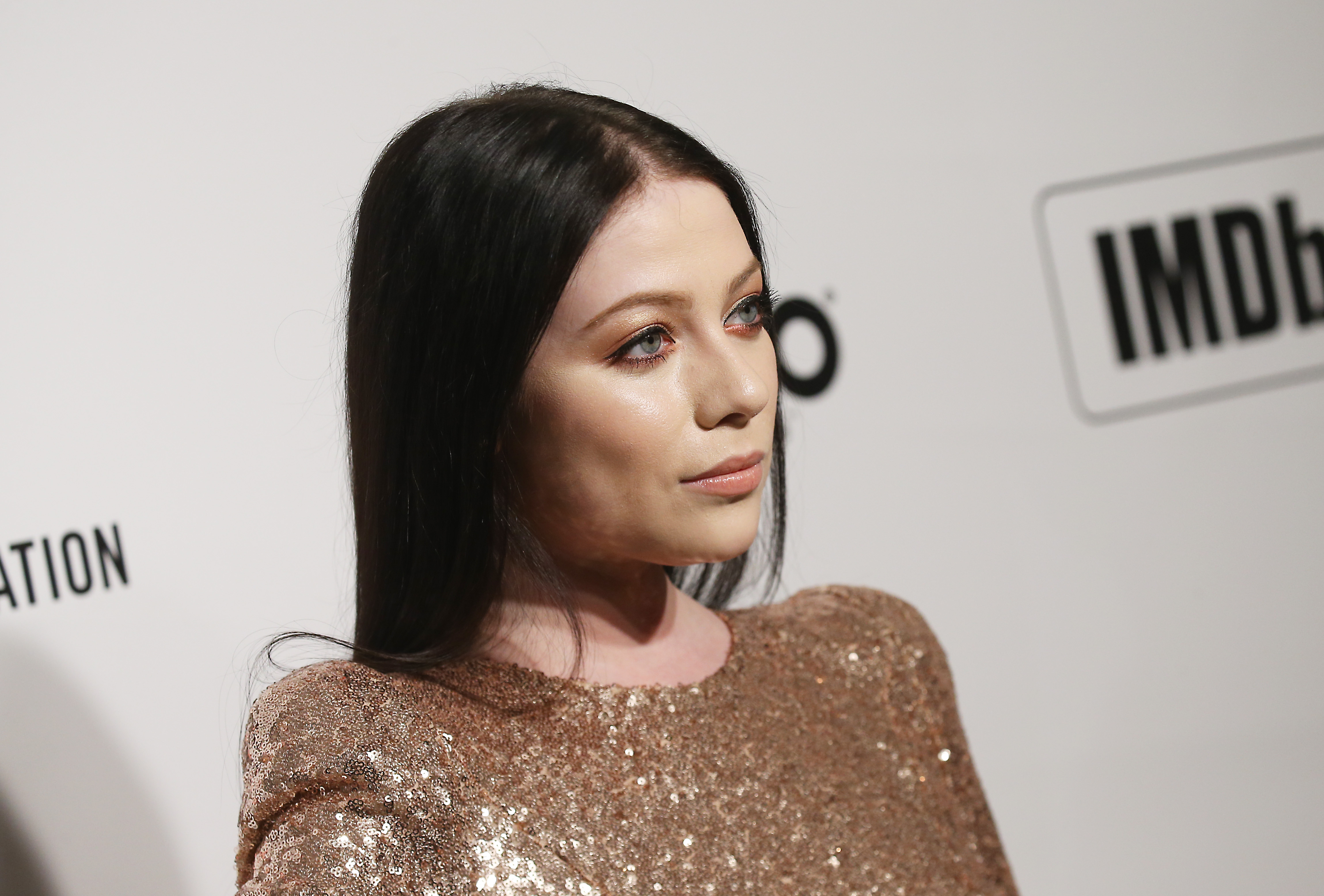 Actress Michelle Trachtenberg attends the 28th Annual Elton John AIDS Foundation Academy Awards Viewing Party on February 9, 2020 in West hollywood, california. (Photo by Michael Tran / AFP) (Photo by MICHAEL TRAN/AFP via Getty Images)