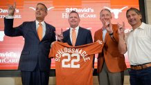 University of Texas baseball coach Jim Schlossnaggle is second from left to right, athletic director Chris Del Conte, presidents Jay Hartzel and President Jay Hartzel, and the Frank Dennius family. President Jay Hartzel Kevin Eltaif joined him at his introductory press conference in the University Hall of Fame on Wednesday, June 26, 2024.