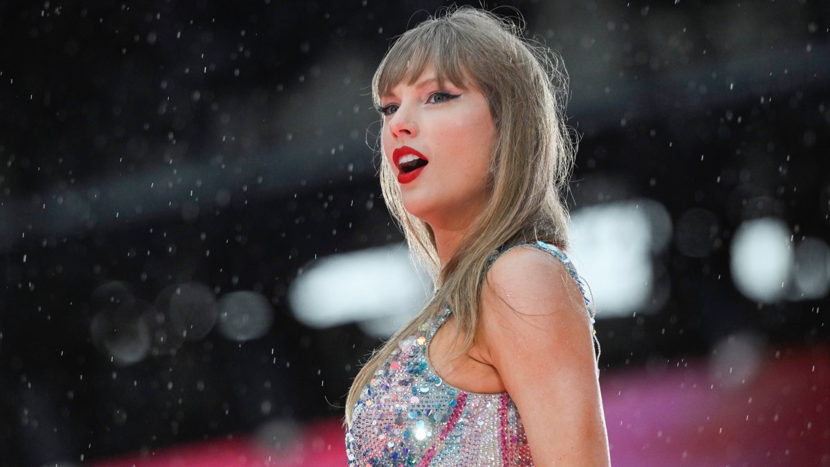 Two people charged in Taylor Swift Eras Tour ticket scam NBC 5 Dallas