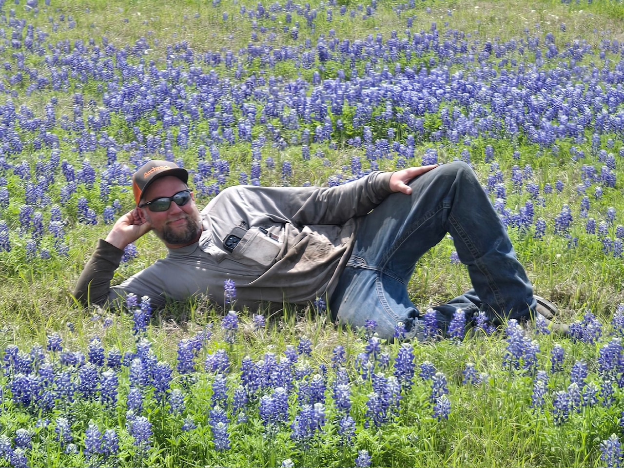This is my husband and his coworker. They decided to have a little photo shoot on the bluebonnets. Is there a way to let me know if and/or when these might be shown on the air? I wanna make sure I am watching or can go back and watch the episode online.
[image0.jpeg][image1.jpeg]
Thanks<br />
Jodi Snider