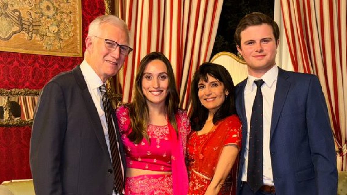 Karenna Groff and family killed in upstate New York plane crash – NBC 5 ...