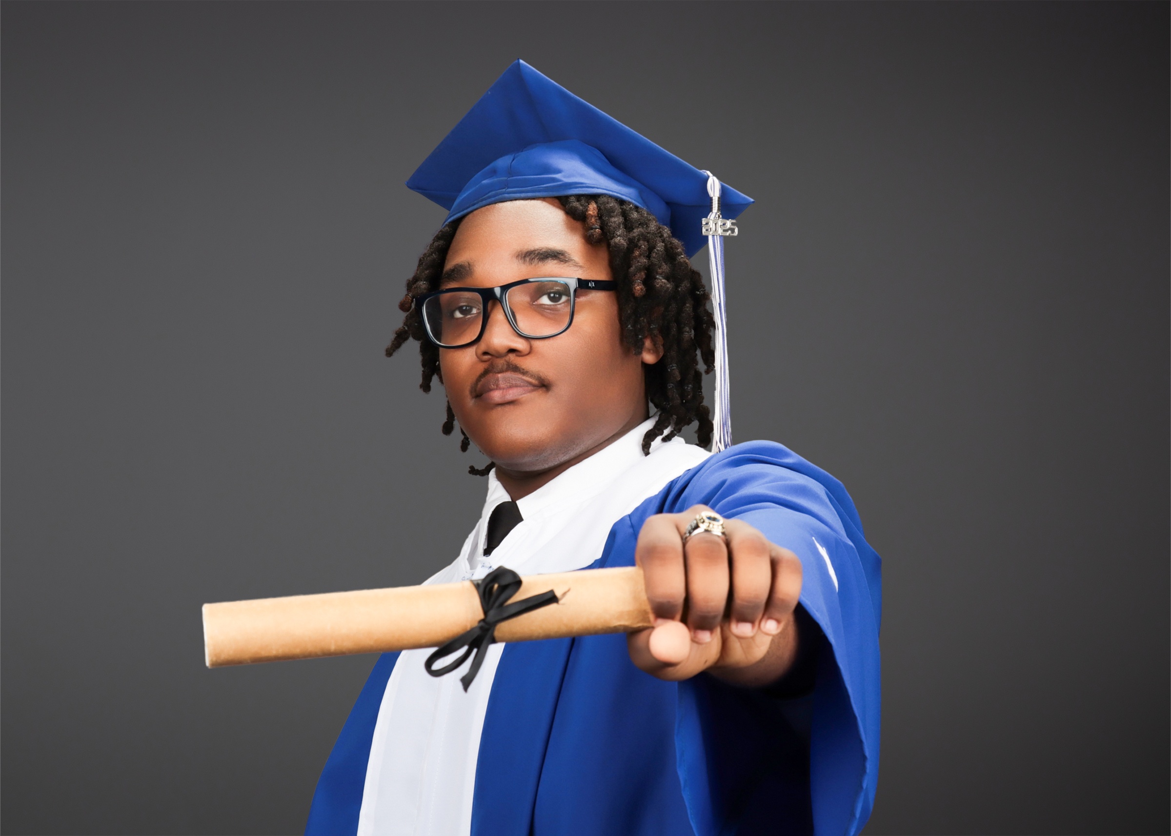 Our son, Rodney Lee, will be graduating from North Crowley High School in<br />
May. He plans to attend the University of North Texas in the fall, where he<br />
will be majoring in Graphic Design. We are very proud of him!