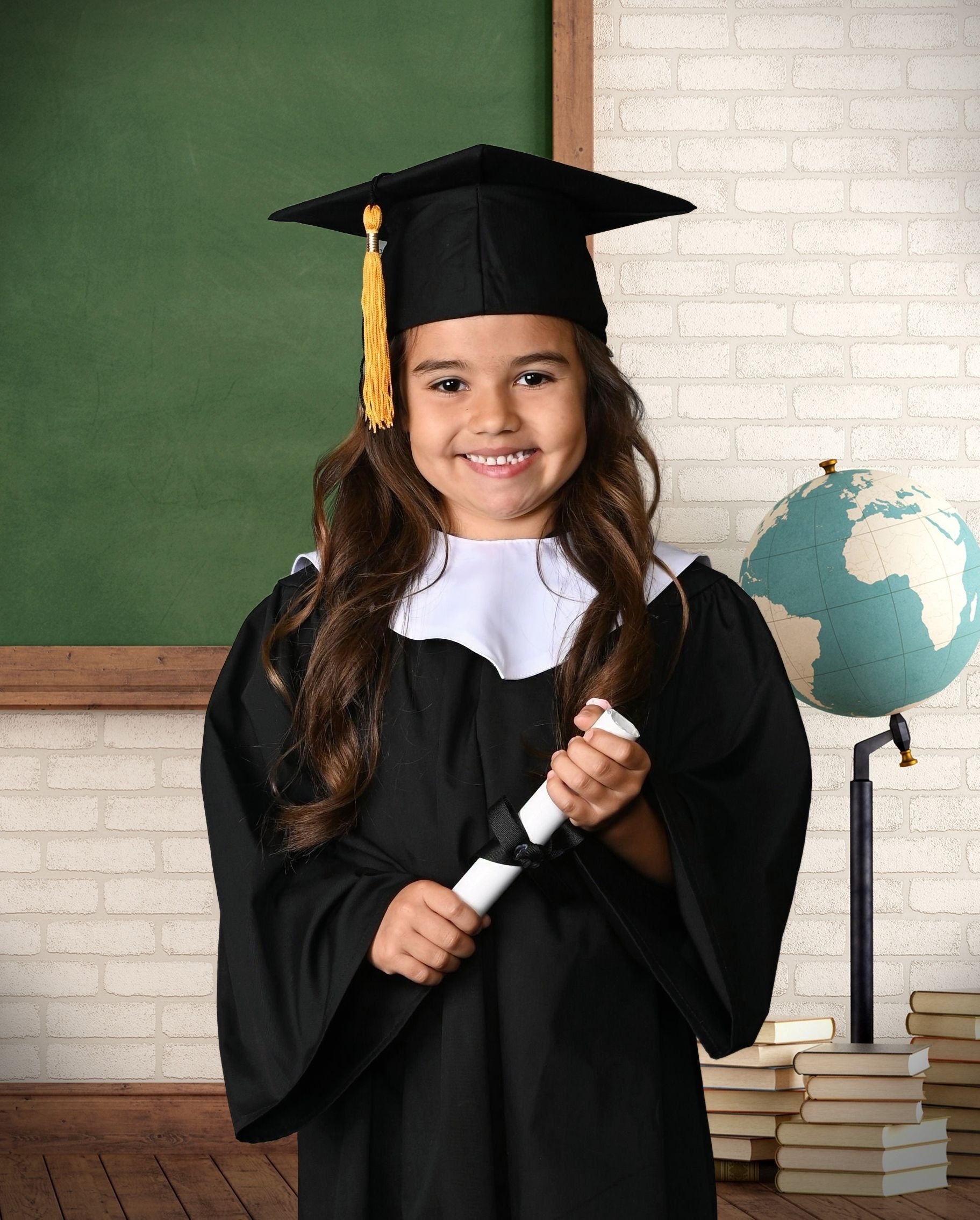 This is Gracie, she is graduating from JC Thompson elementary!
mom and dad are beyond proud of her hard work! The sky is the limit for Gracie!