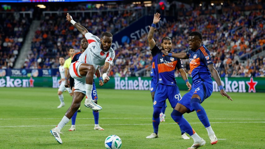 CINCINNATI, OHIO – MAY 28: Sebastien Ibeagha #25 of FC Dallas attempts a shot while defended by Teenage Hadebe #16 of FC Cincinnati during the match at TQL Stadium on May 28, 2025 in Cincinnati, Ohio. (Photo by Joe Robbins/ISI Photos/Getty Images)
