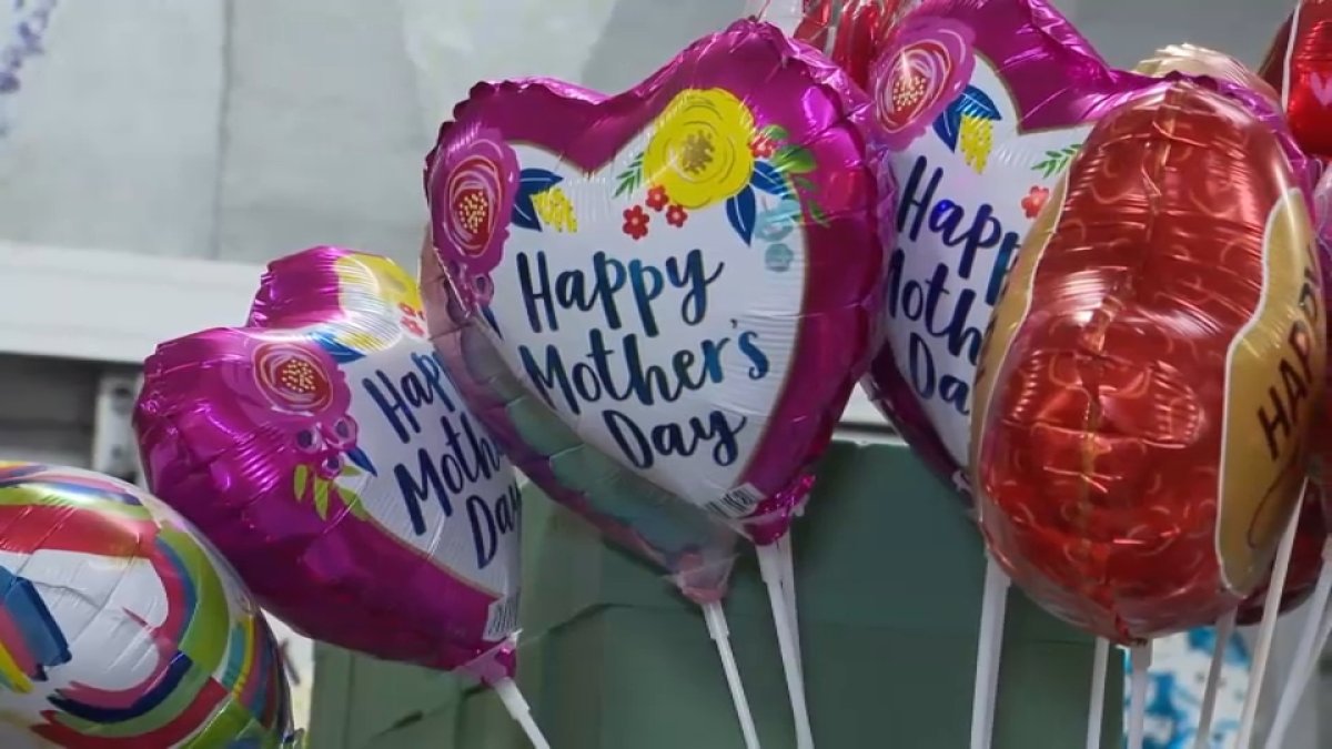 Texas nonprofit helps detained moms with surge of Mother's Day donations