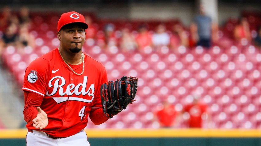 Rangers secure All-Star pitcher Alexis Díaz – NBC 5 Dallas-Fort Worth