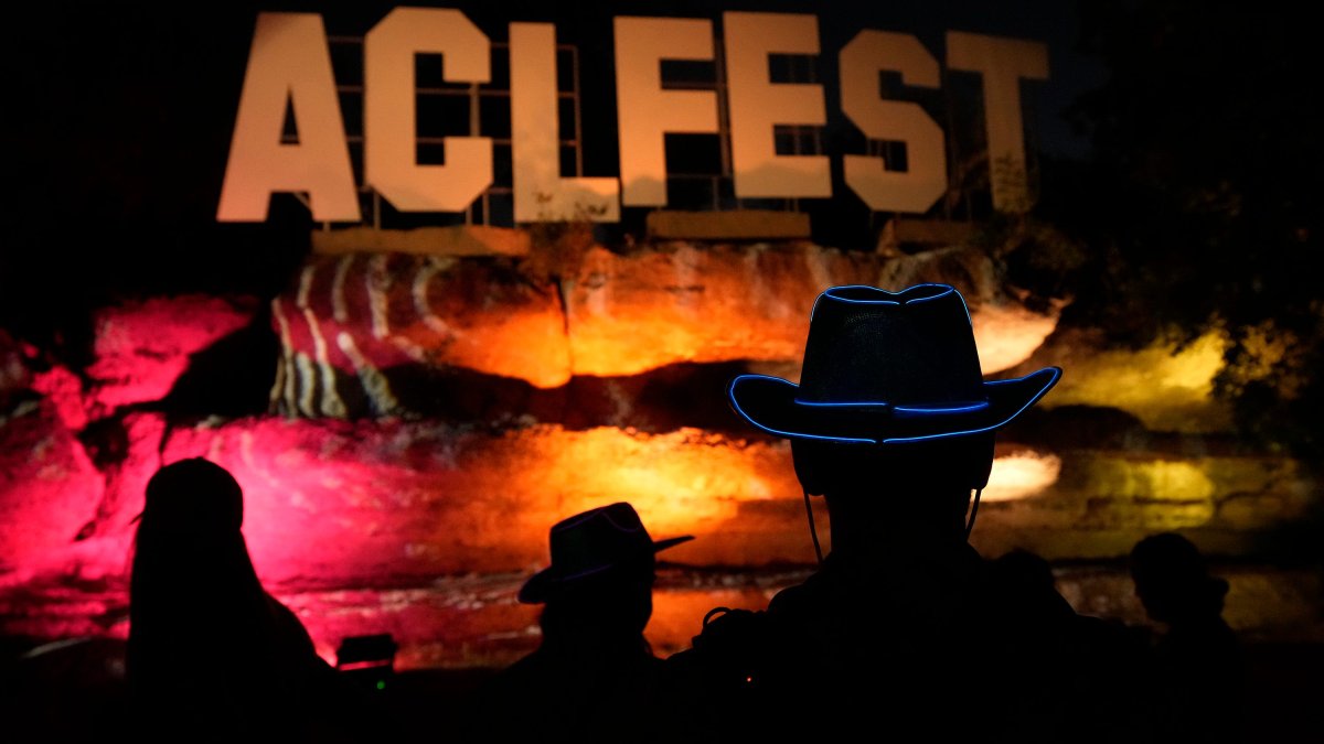Sabrina Carpenter, Hozier, Doechii and more to headline ACL 2025