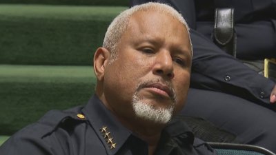 Dallas police chief meets with police oversight board