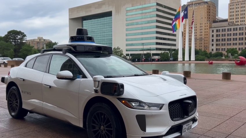 Waymo driver-less taxis to hit Dallas streets, with humans behind the wheel