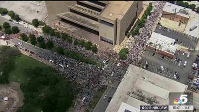 Dallas police estimate 10,000 took to the streets in ‘No Kings' protest downtown