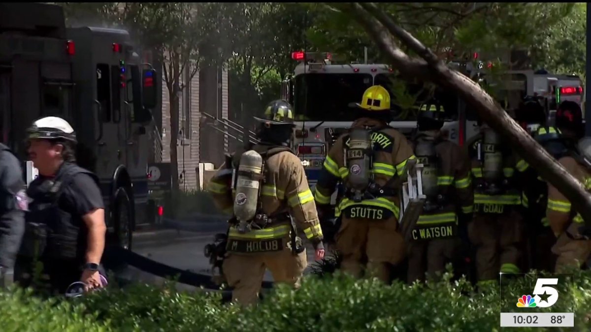 Massive 6-alarm fire tears through Fort Worth apartment complex – NBC 5 ...