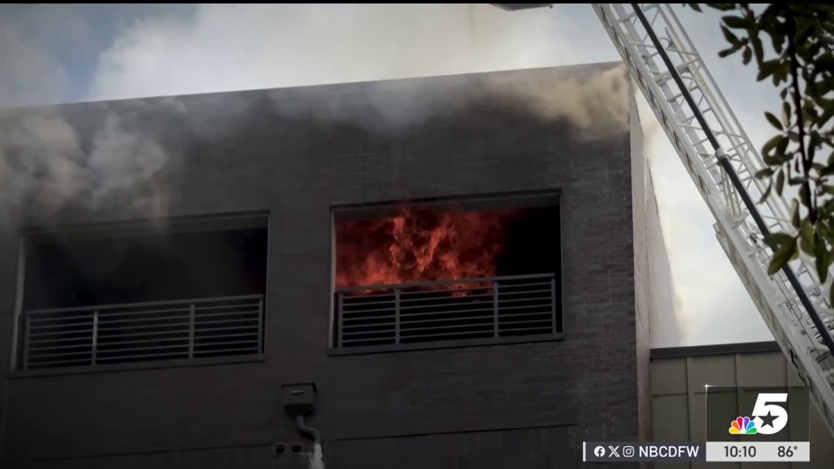 Fort Worth residents return to scene of historic fire – NBC 5 Dallas ...