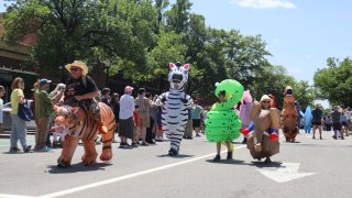 New Hampshire city in ‘Jumanji' marks 30th anniversary with animal costume race