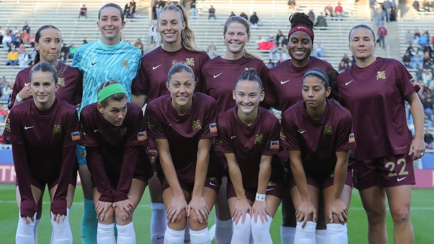 DALLAS, TEXAS – FEBRUARY 15: Players of Dallas Trinity FC pose for picture before a match against Tampa Bay Sun FC at Cotton Bowl on February 15, 2025 in Dallas, Texas.