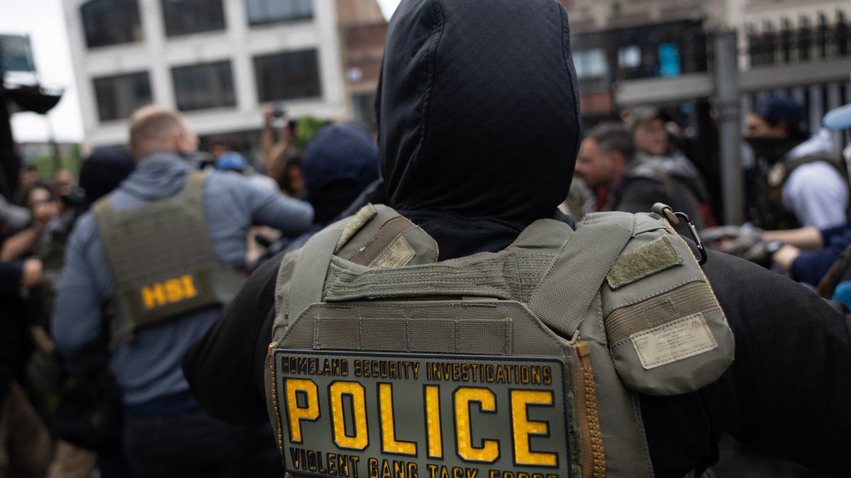 ICE arrests record number in single day – NBC 5 Dallas-Fort Worth