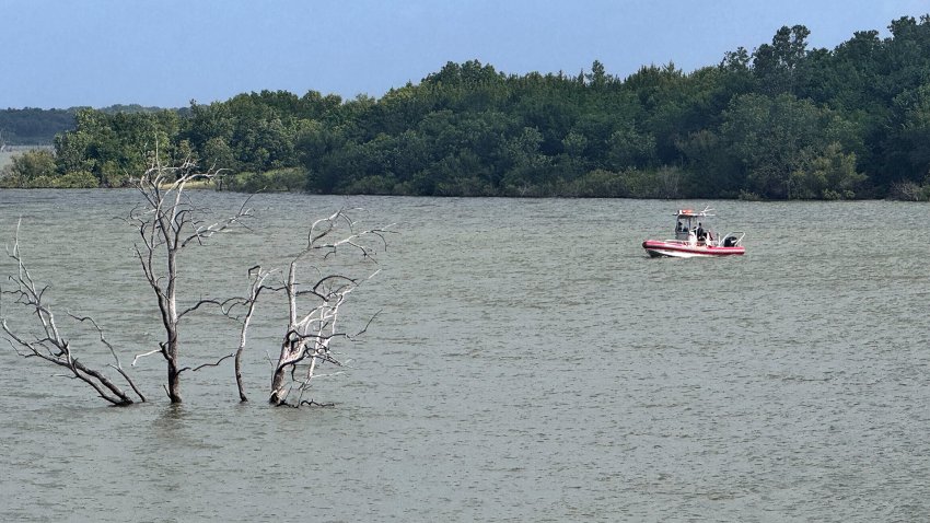 Eight agencies are searching near Lake Lavon’s Bratonia Park for the kayaker reported missing Saturday.