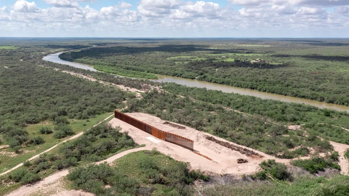 Far from complete, Texas quietly defunds border wall program – NBC 5 ...