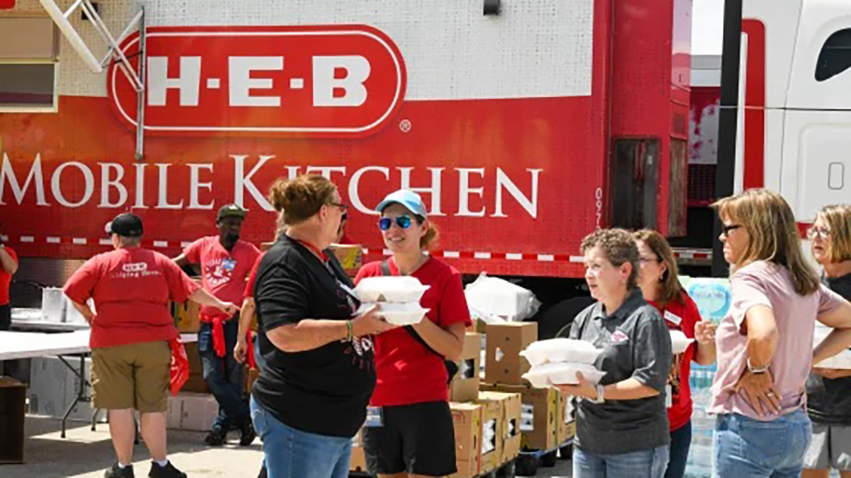 ‘Texas' FEMA': How beloved grocer H-E-B and restaurants are feeding people after the flood